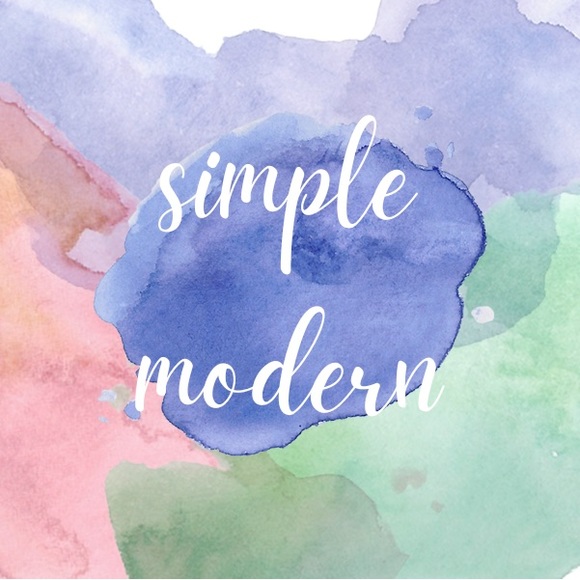 Simple Modern Treks - Picture 1 of 1